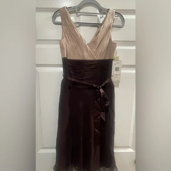 jones new york formal dresses Jones New York - Black & White Colorblock Dress Sz 2 main image 1